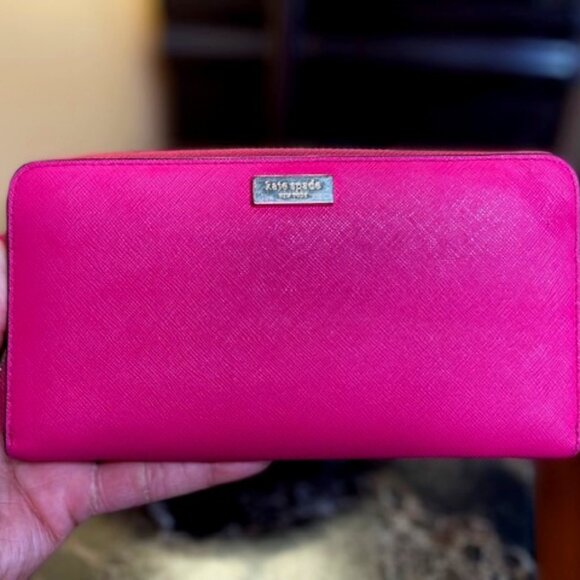 Kate Spade, EUC Leather Zip Around Wallet Sweetheart Pink - Picture 1 of 6